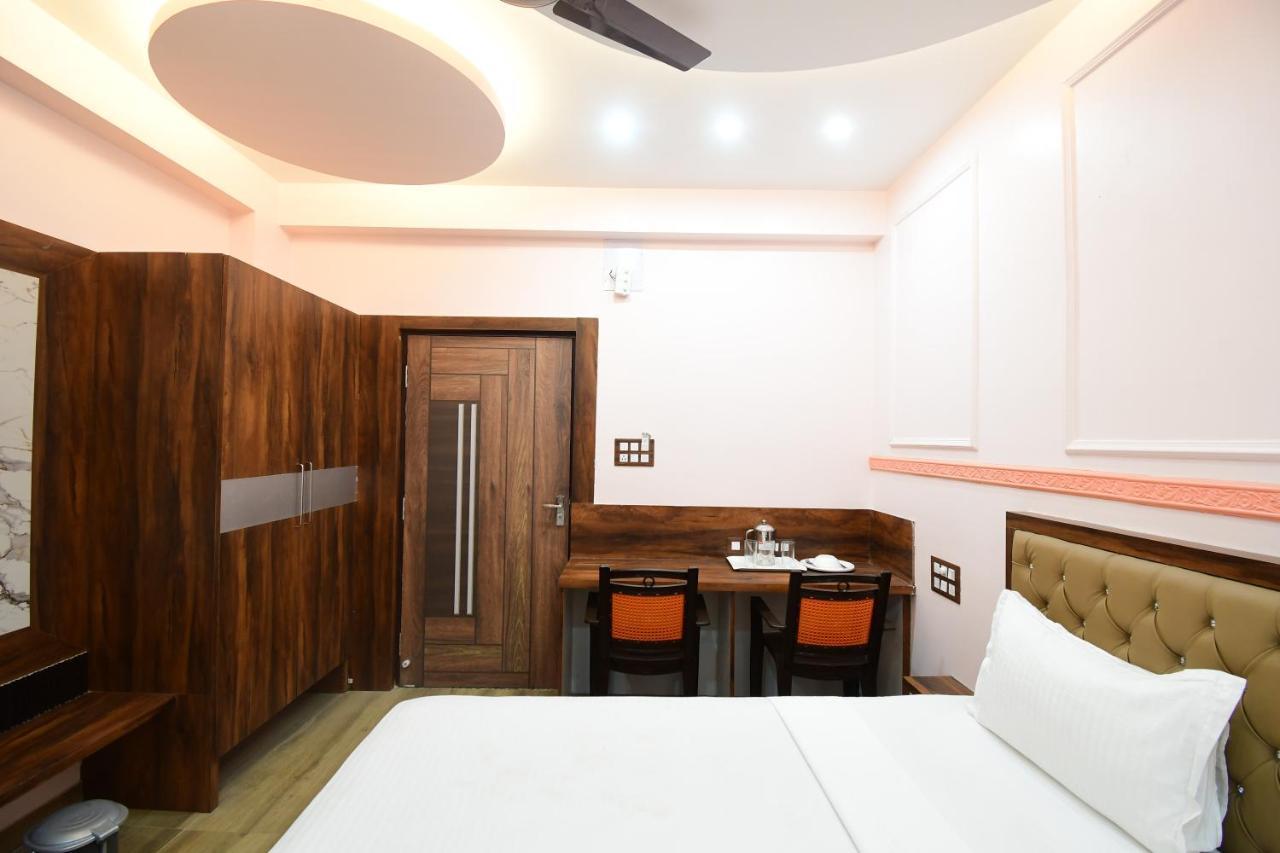 Hotel Sushree International Bhubaneswar Exterior photo